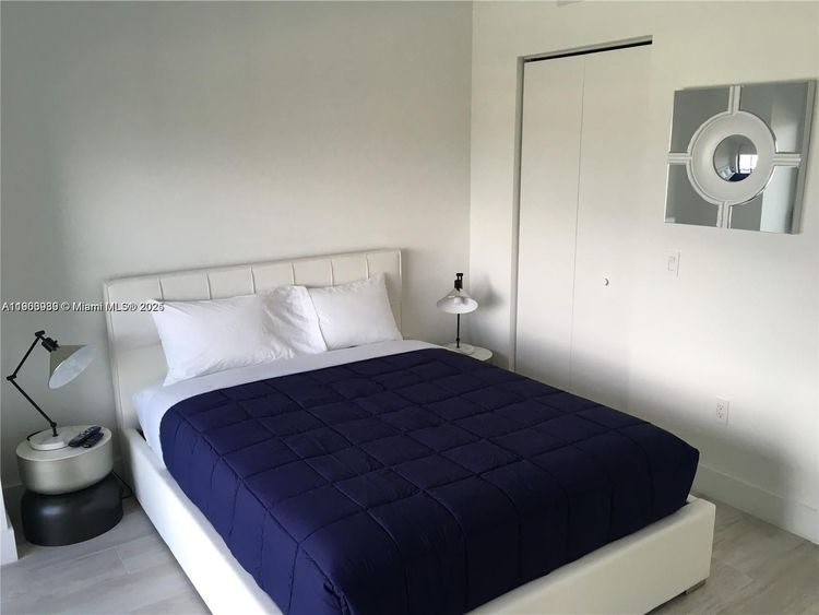 Hyde Midtown #3011 image #8