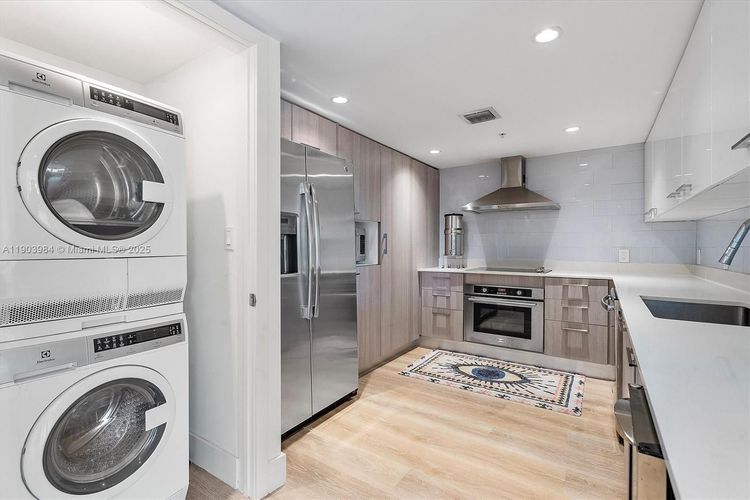 The Palms Residences #301 image #10