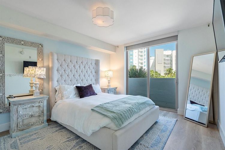 The Palms Residences #301 image #17