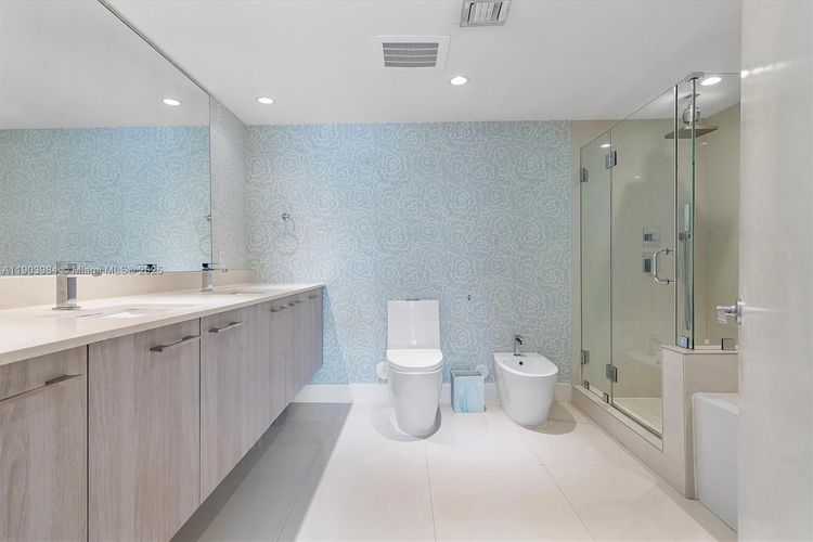 The Palms Residences #301 image #20