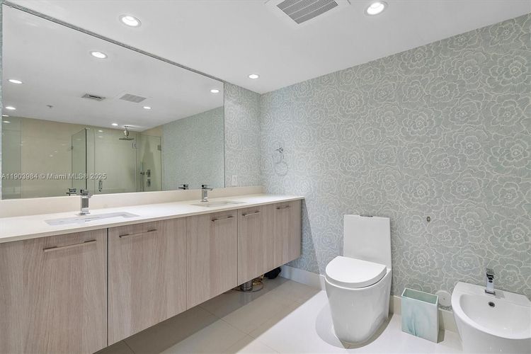 The Palms Residences #301 image #22