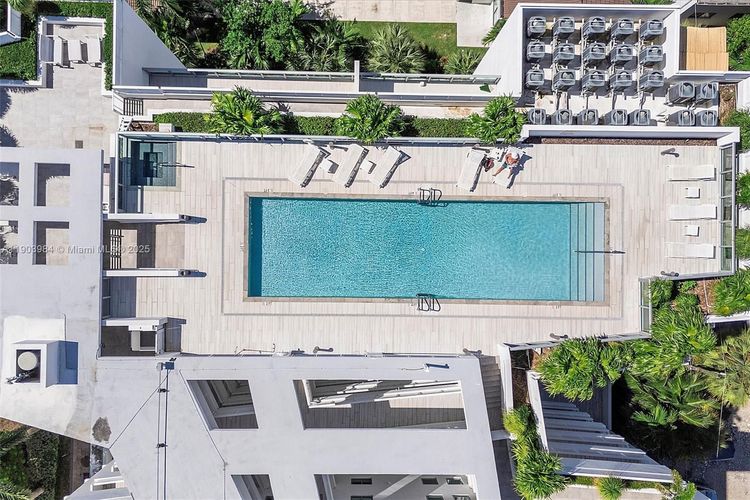 The Palms Residences #301 image #45