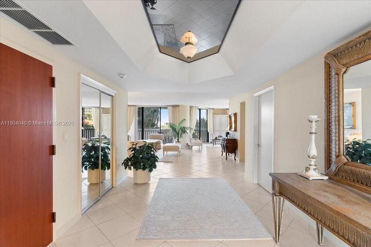 Williams Island 2000 #609 image #17