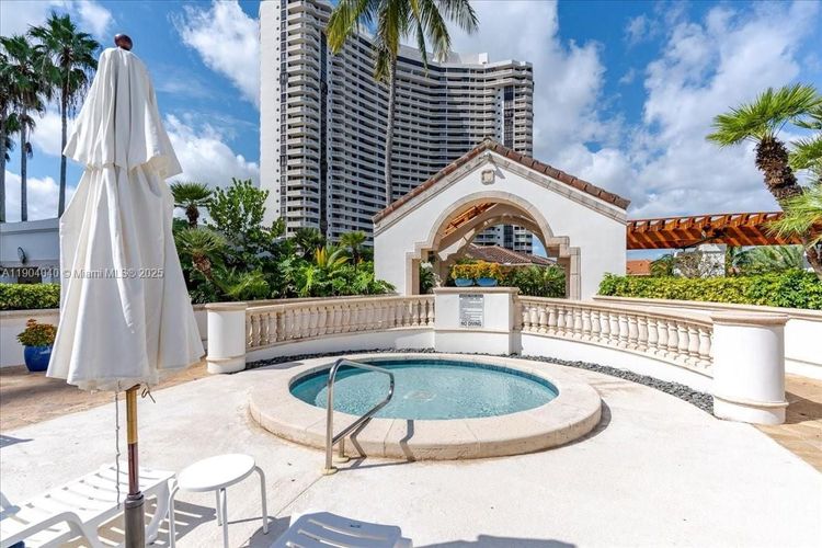 Williams Island 2000 #609 image #25