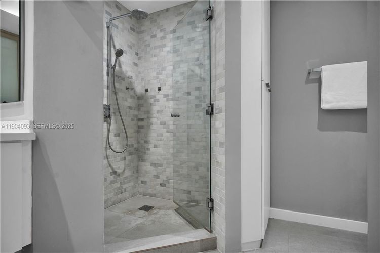 Continuum I South #909 image #20