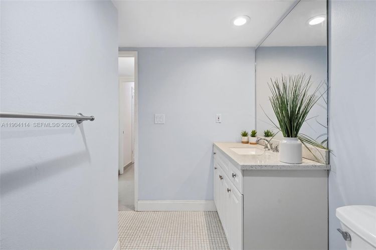 Oceanview #209 image #15