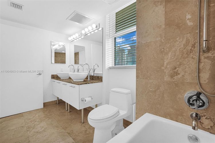 Brickell on the River South #816 image #31