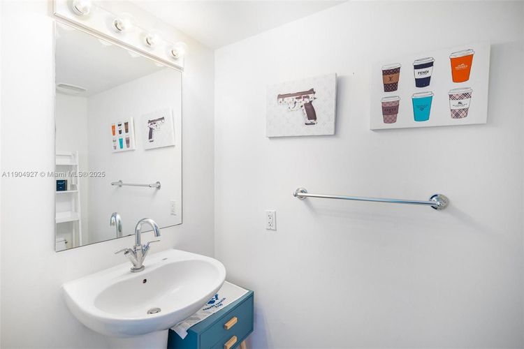 Brickell on the River South #2414 image #33