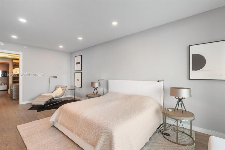 Continuum I South #3203 image #23