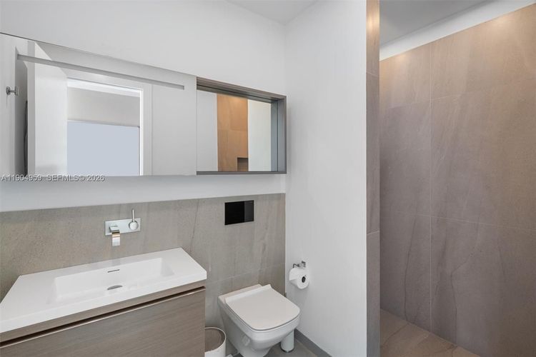 Continuum I South #3203 image #32