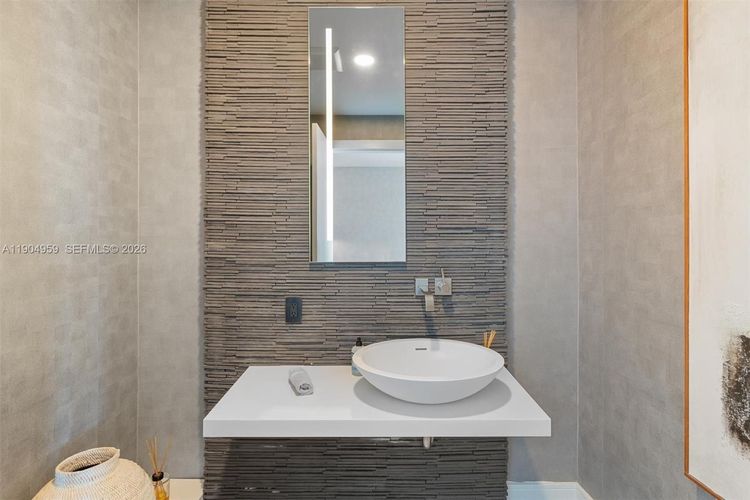 Continuum I South #3203 image #38