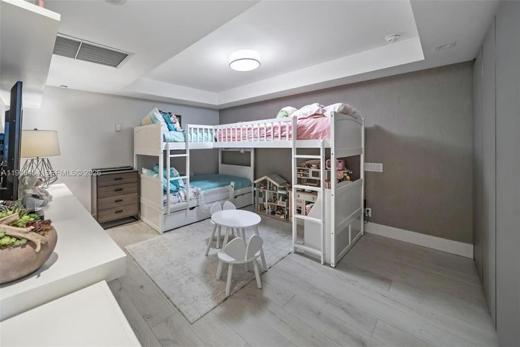 Roney Palace #1414/1415 image #12