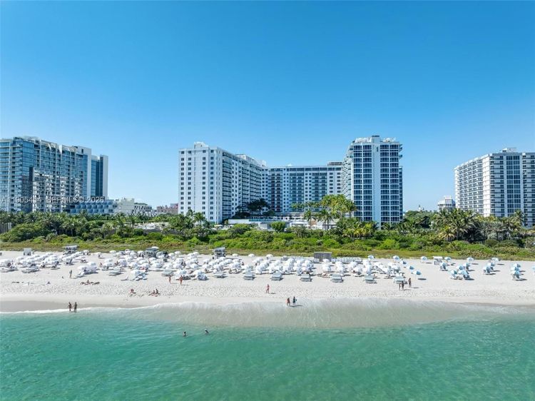 Roney Palace #1414/1415 image #27