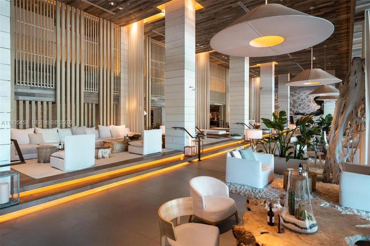 Roney Palace #1414/1415 image #39