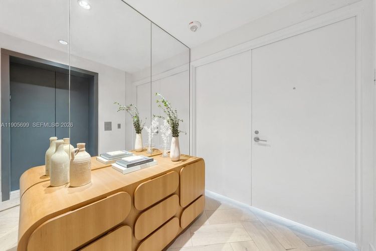 Elysee Miami #1501 image #17