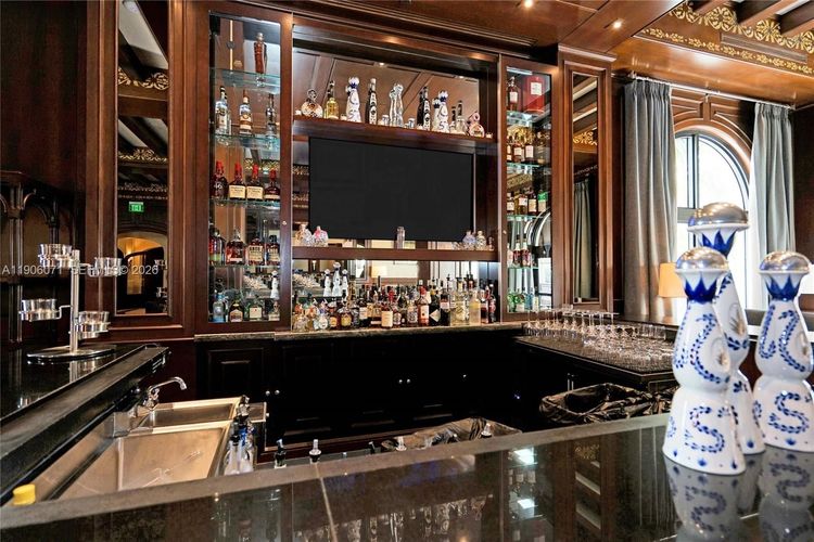 Porto Vita South Tower #704 image #43