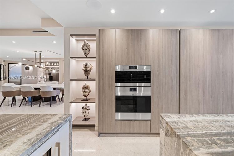 Porto Vita South Tower #704 image #7