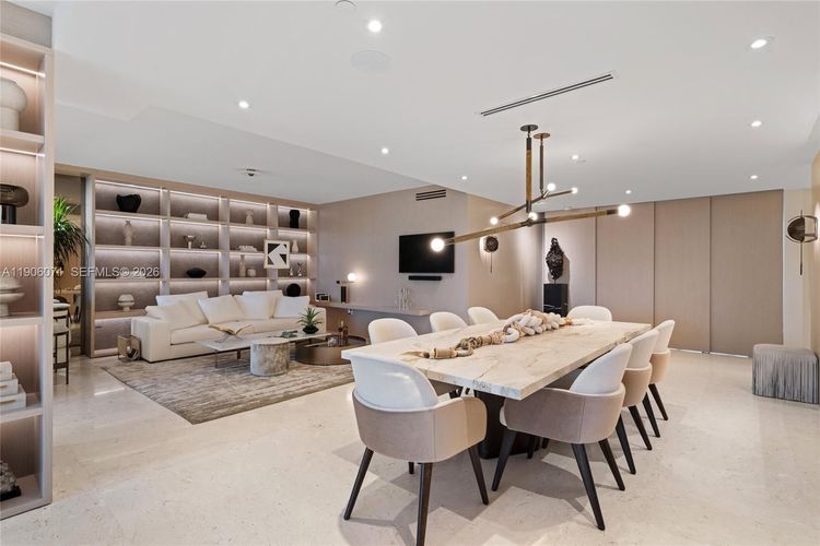 Porto Vita South Tower #704 image #9