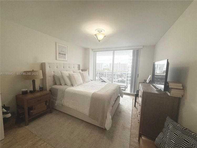 Sands Pointe #1502 image #12