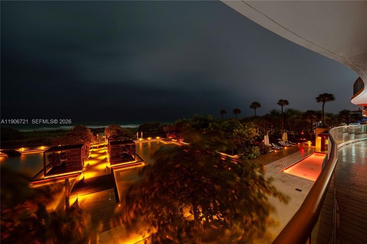 Fendi Chateau Residences #205 image #43