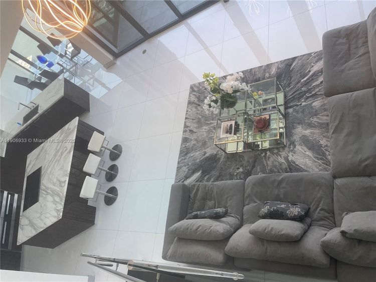 Porsche Design Tower #4804 image #28