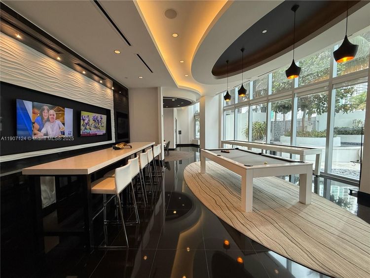 Paramount Miami Worldcenter #4811 image #27