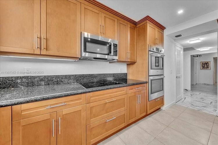 Balmoral #14Y image #19