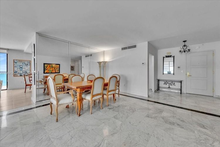 Balmoral #14Y image #32