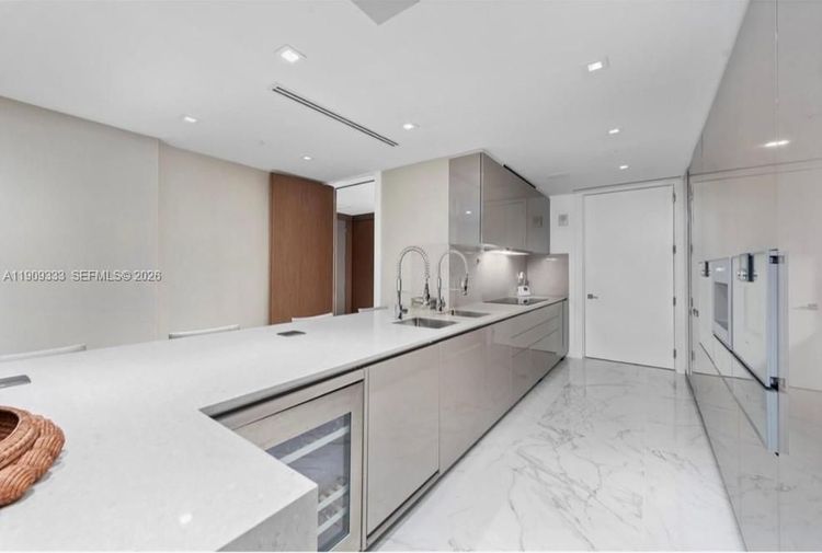 Fendi Chateau Residences #304 image #22