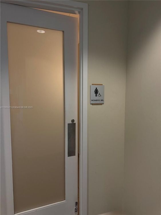 Axis #2811 image #40