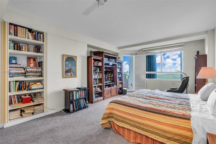 Key Colony III Emerald Bay #1226 image #14