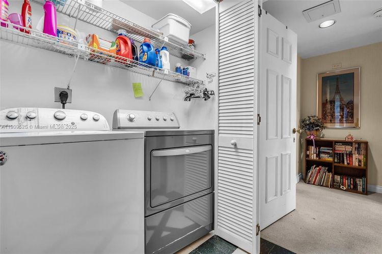 Key Colony III Emerald Bay #1226 image #28