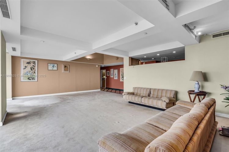 Key Colony III Emerald Bay #1226 image #7