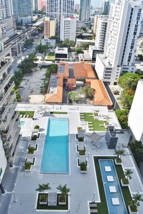 Neo Vertika #2325 image #10