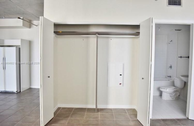 Neo Vertika #2325 image #6