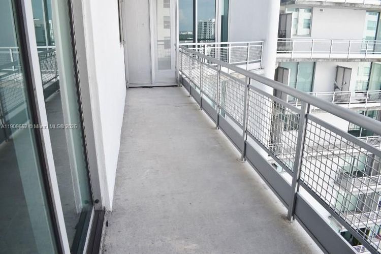 Neo Vertika #2325 image #9