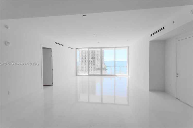 Aston Martin Residences #1003 image #14