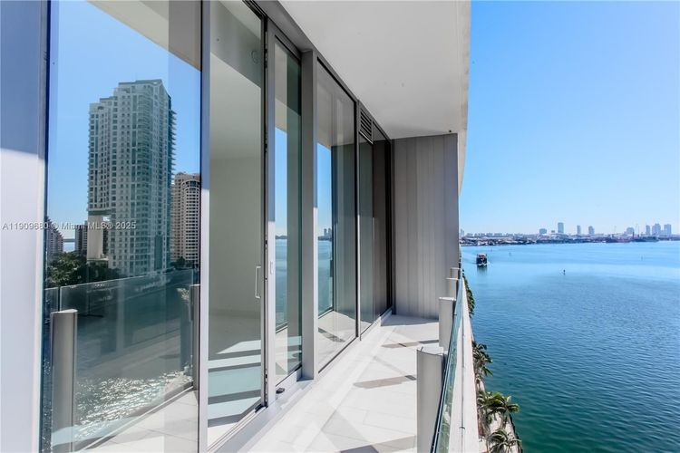Aston Martin Residences #1003 image #28