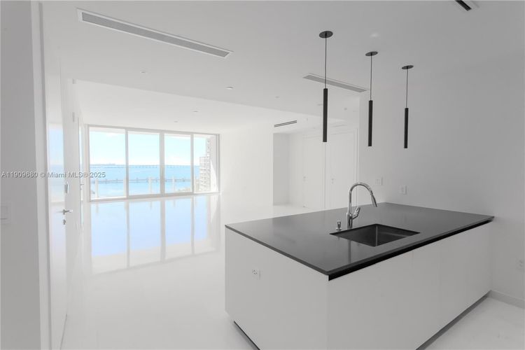 Aston Martin Residences #1003 image #7