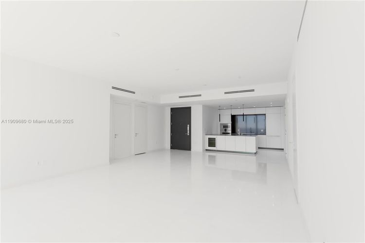 Aston Martin Residences #1003 image #9