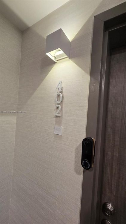 The Ivory #402 image #13