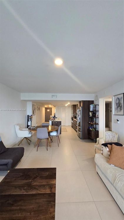 The Ivory #402 image #18