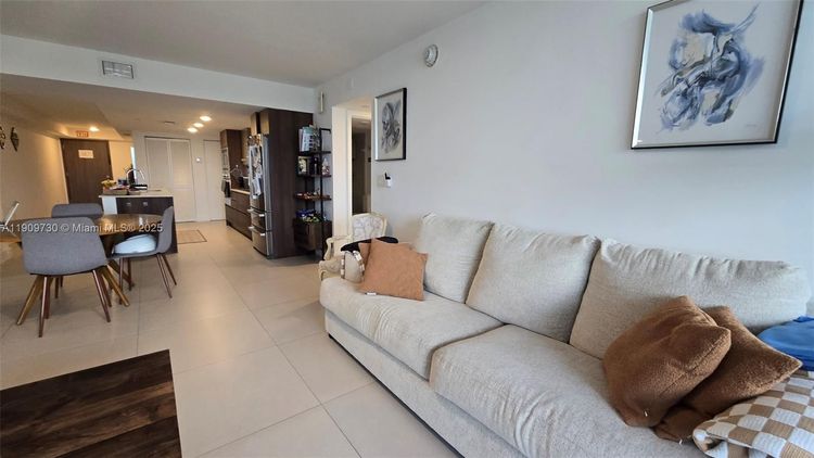 The Ivory #402 image #21