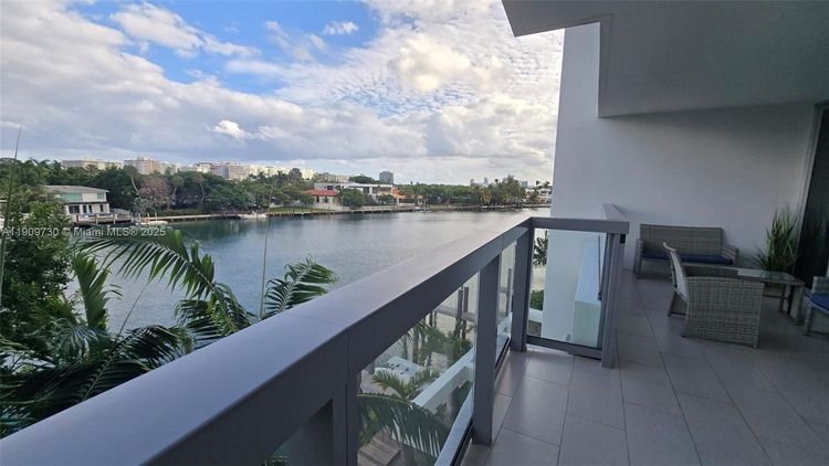 The Ivory #402 image #27