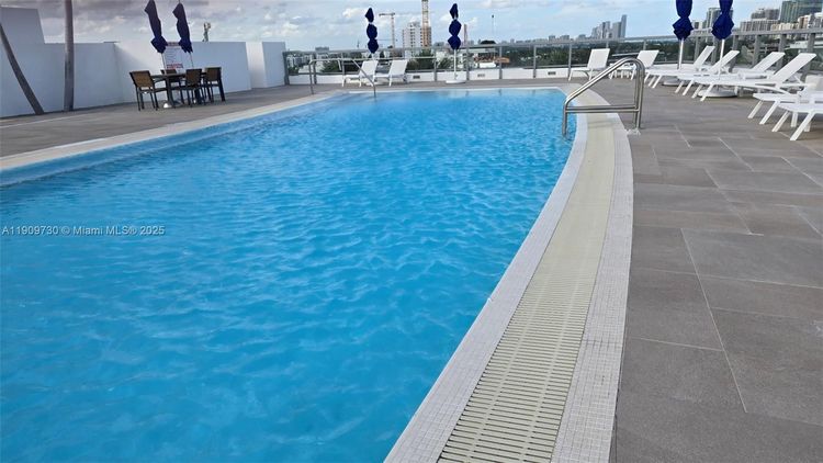 The Ivory #402 image #39