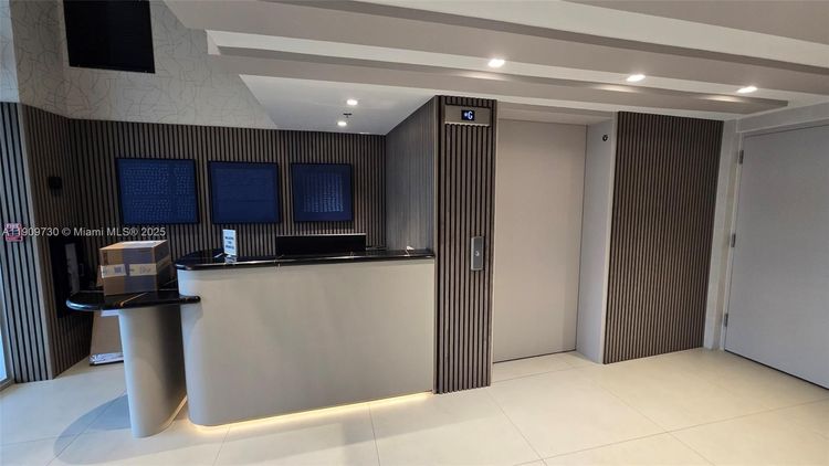 The Ivory #402 image #8