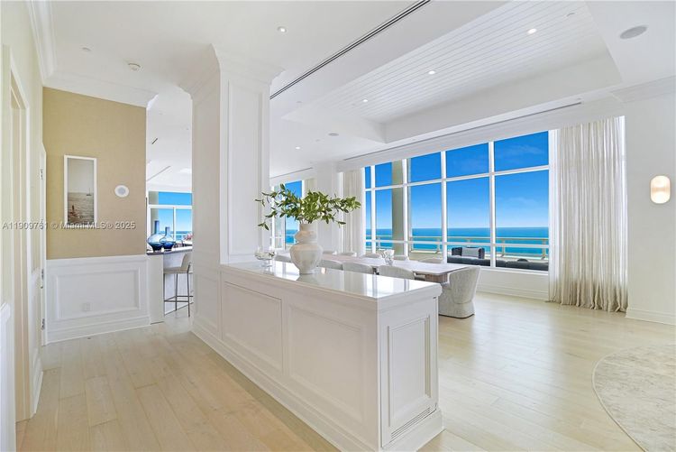 Fontainebleau II Tresor #PH South image #17