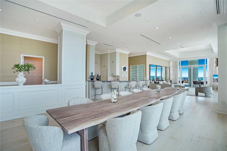 Fontainebleau II Tresor #PH South image #25