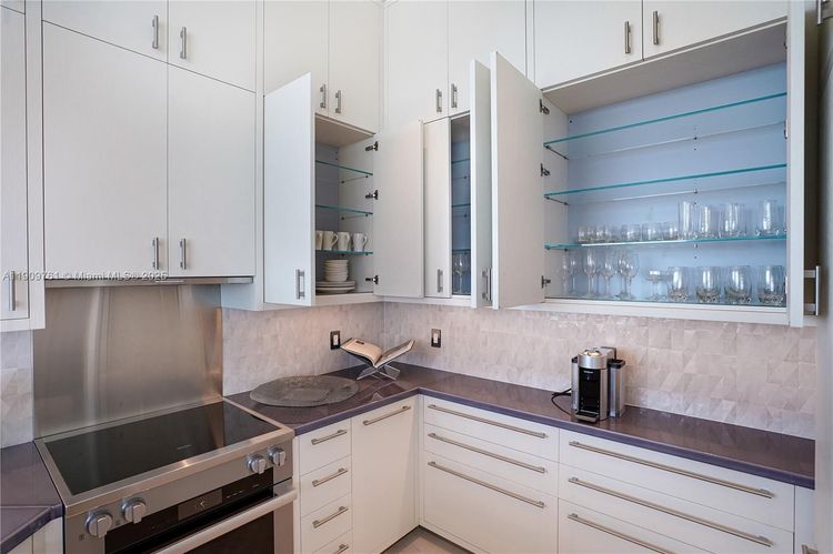 Fontainebleau II Tresor #PH South image #33