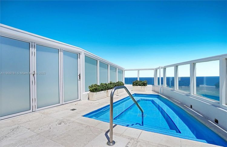 Fontainebleau II Tresor #PH South image #37